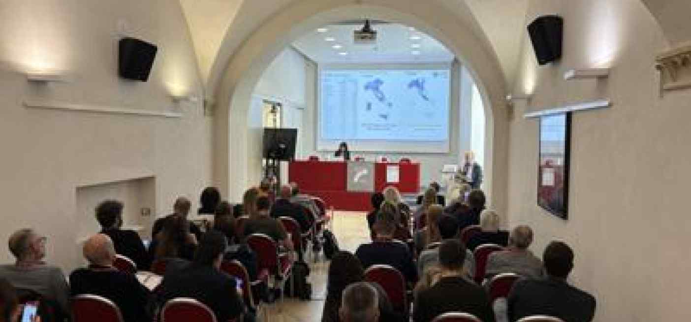 Hiv Summit, 'riportare lotta a virus al centro dell'agenda politico-sanitaria'