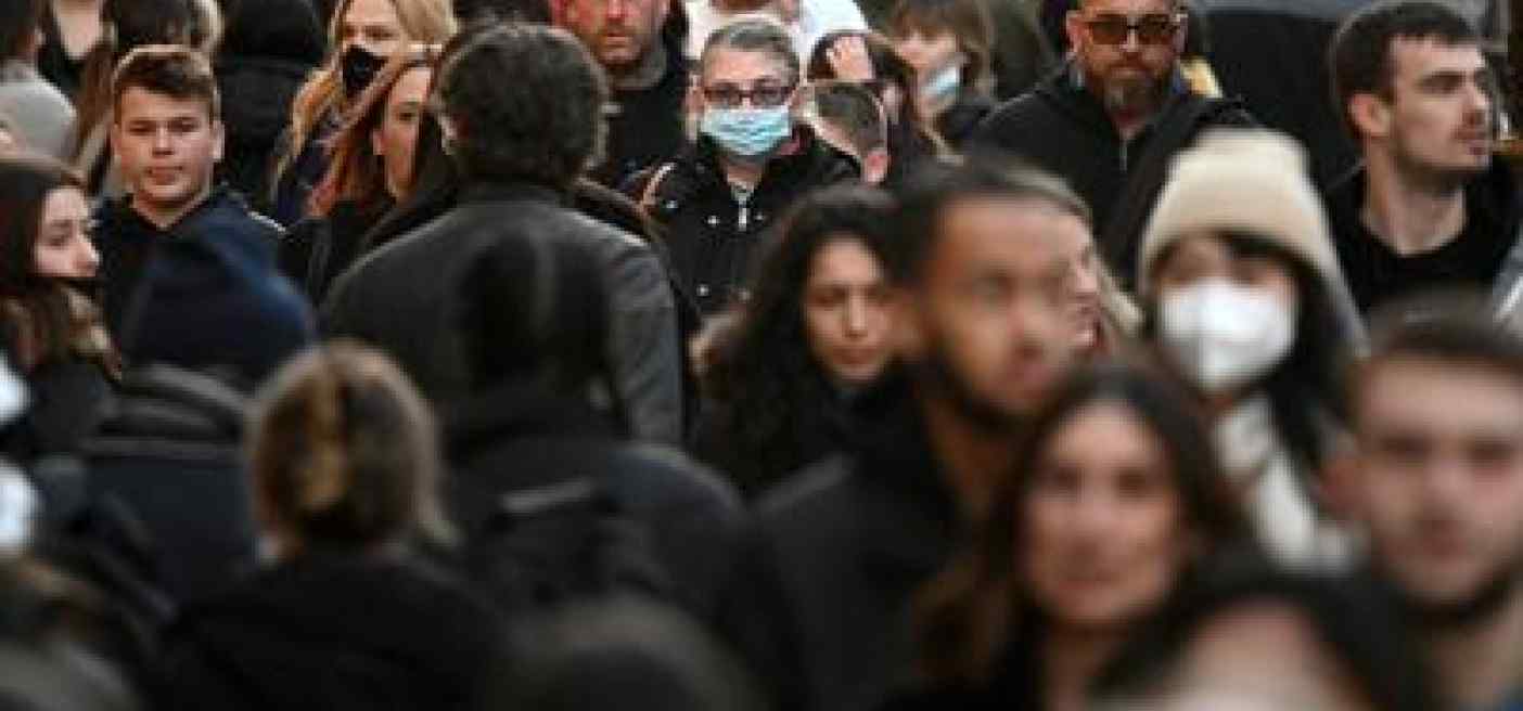 <p> Roma, 5 mar. (Adnkronos Salute) - Evoluzione del Covid dopo la fine dell’emergenza sanitaria a malattia endemica. Modesta adesione della popolazione alla campagna vaccinale, esigenza di continuare a proteggere le persone più fragili, che restano espos