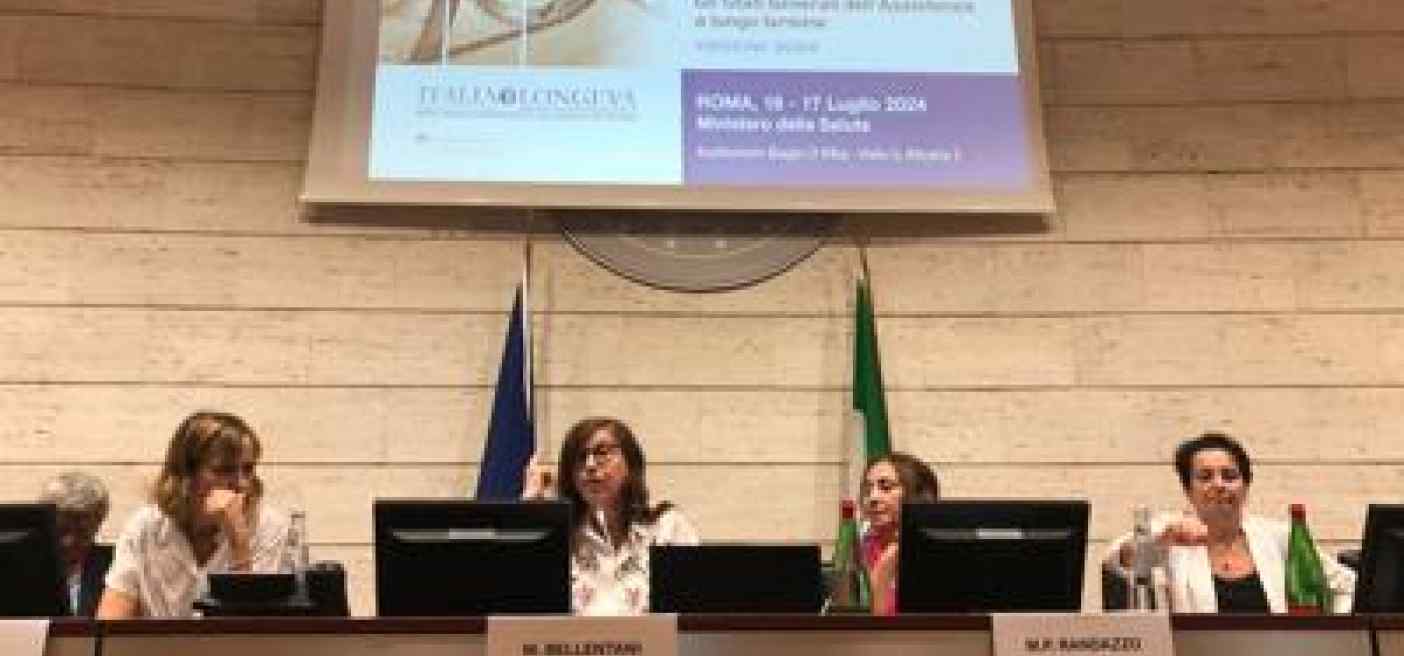 Italia Longeva, aumenta assistenza a domicilio ma servono più cure sul territorio