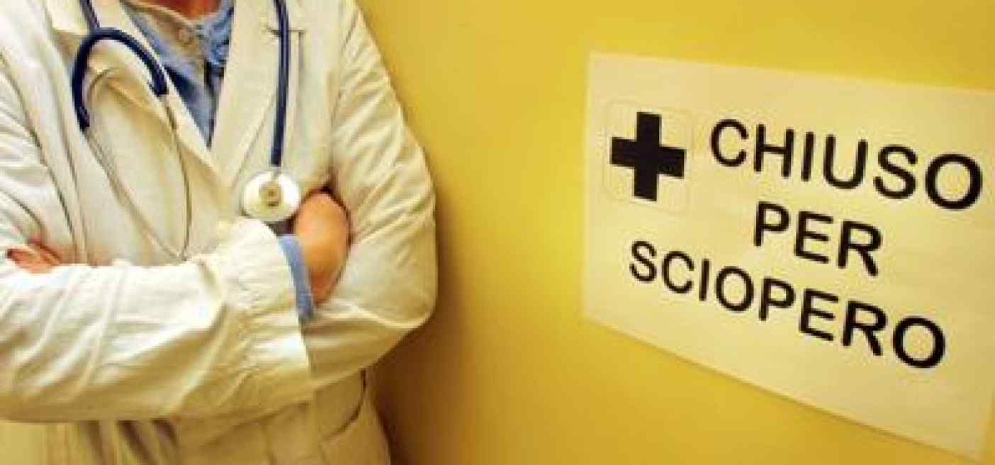 Anaao, 'sciopero 5 dicembre anche per depenalizzare atto medico'