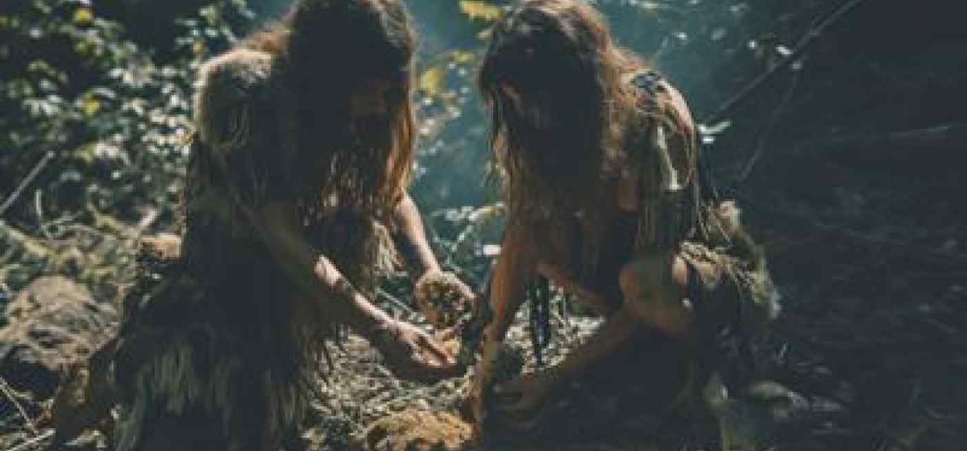Un Neanderthal ai fornelli, scienziati svelano i segreti culinari degli antenati