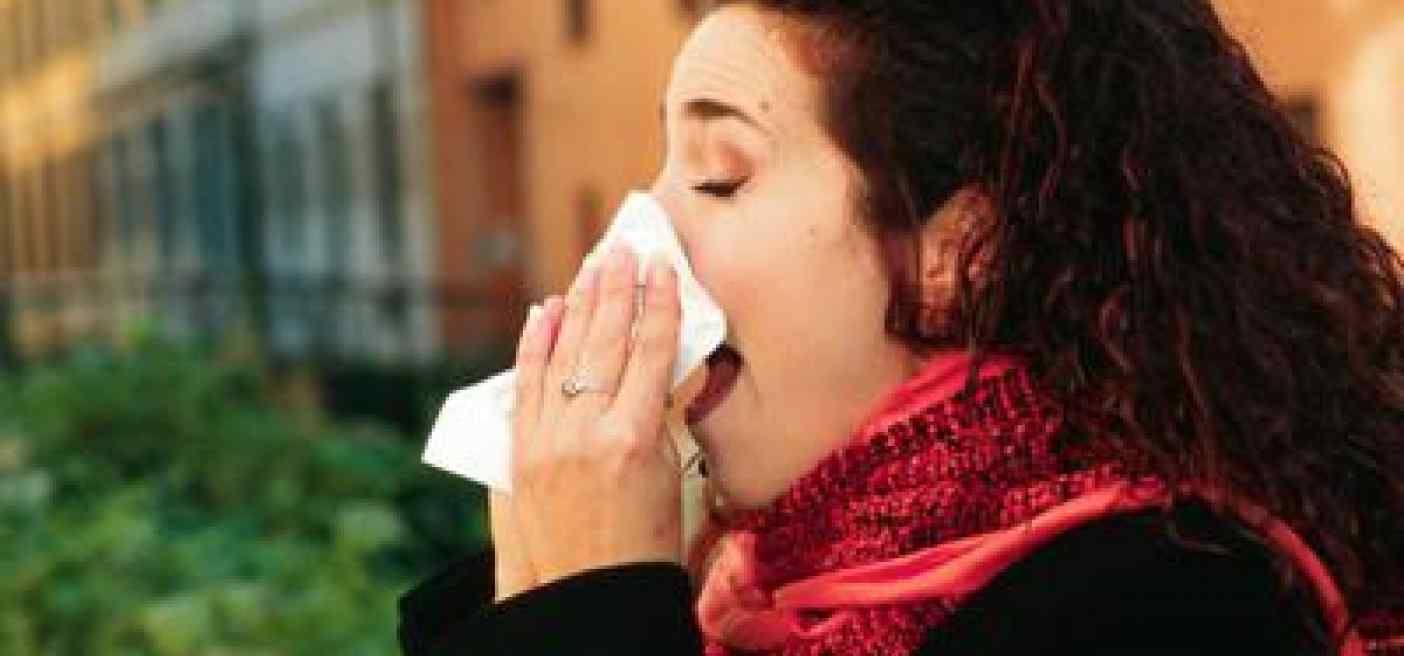 Clima autunnale sull'Italia, il ritorno dei virus respiratori: "150mila casi a settimana"