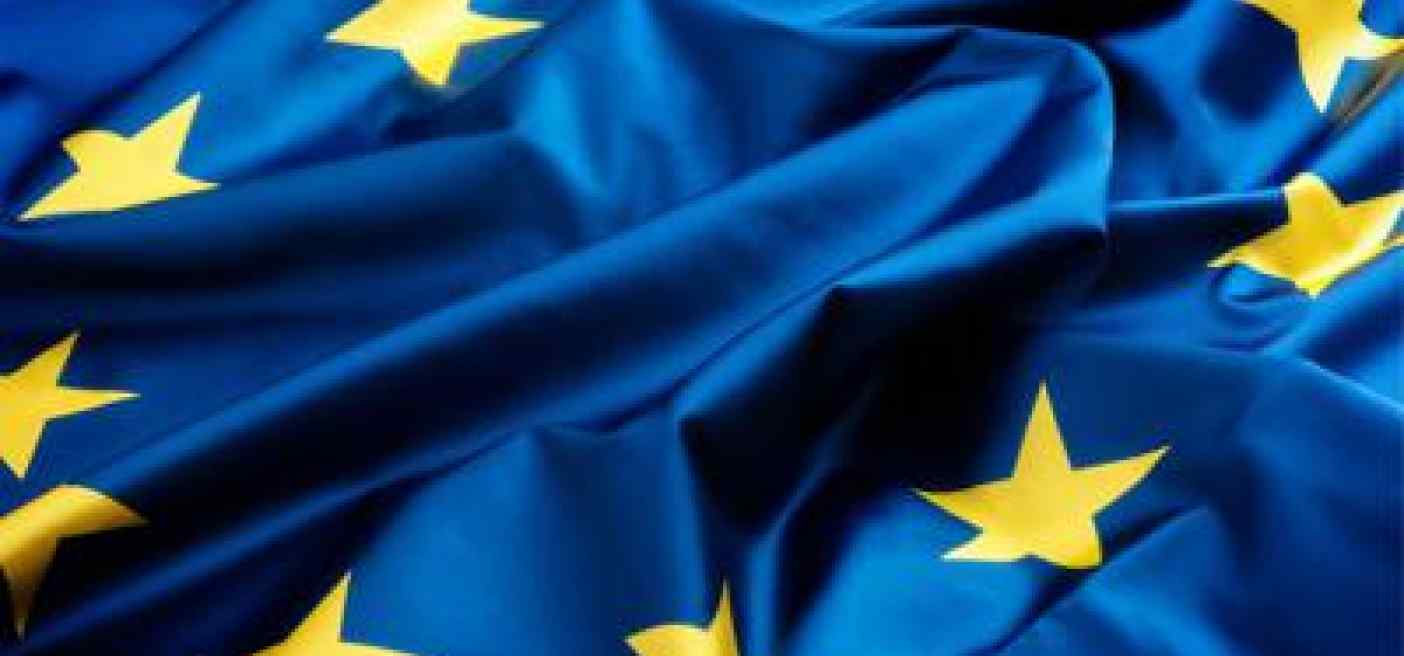 Alimenti, Ue chiede chiarimenti su legge su carne coltivata